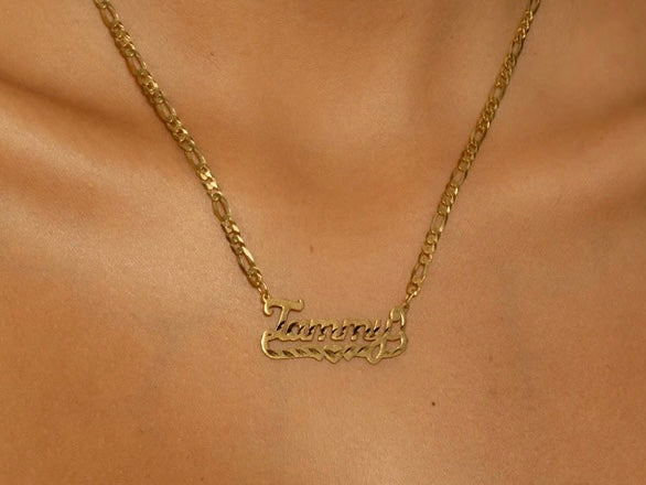 Single plate nameplate necklace